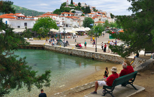 Skiathos - město