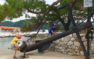 Skiathos - město