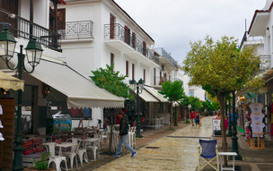 Skiathos - město