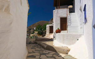 Ano Syros