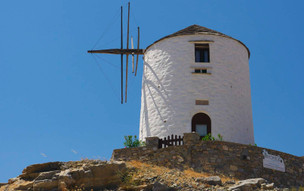 Ano Syros