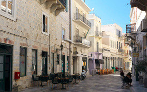 Syros