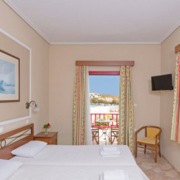 Maltezana Beach hotel