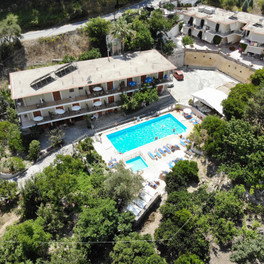 Bella Vista Apartments