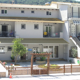 Pavlos