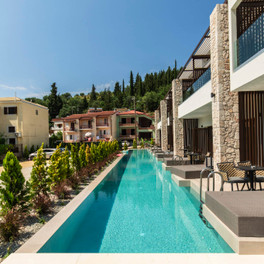 Lan-go Luxury Living