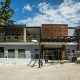 Aqua Oliva Suites