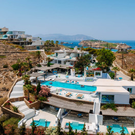 Agalia Luxury Suites Hotel