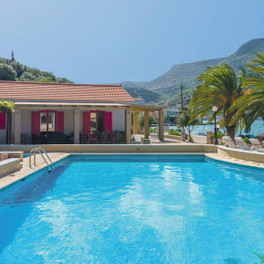 Captain Yiannis Hotel