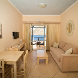 Elena Village Hotel & Suites
