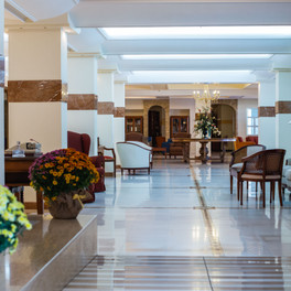 Crithoni's Paradise Hotel