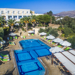 Crithoni's Paradise Hotel