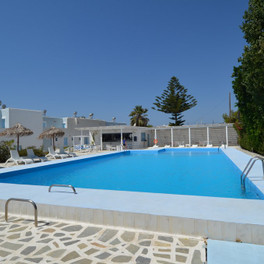 Narges_hotel05
