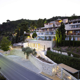 Atrium Hotel