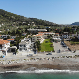 Olia Green Residence