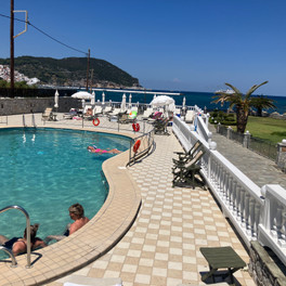 Aeolos Hotel