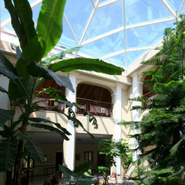 Hotel Alma