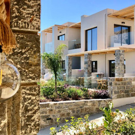 Helios Beach Hotel & Bungalows