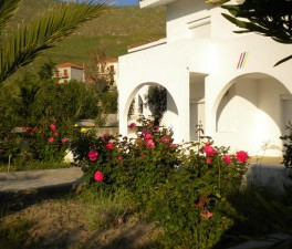 Cavo Bianco Apartments