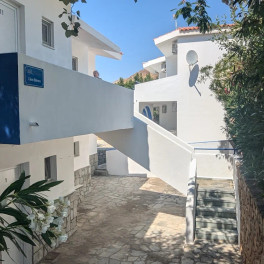 Cavo Bianco Apartments