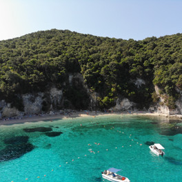 Pláž Pisina (Blue Lagoon)