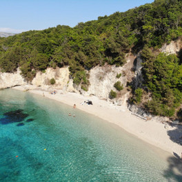 Pláž Pisina (Blue Lagoon)