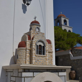 Kostel nad městem - Agios Savvas