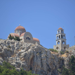 Kostel nad městem - Agios Savvas