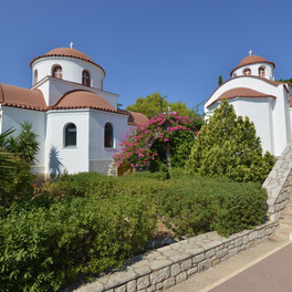 Kostel nad městem - Agios Savvas