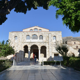 Panagia Ekatontapiliani