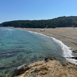 Pláž Agios Petros