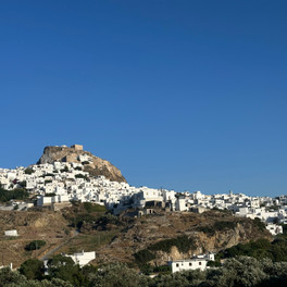 Skyros - město